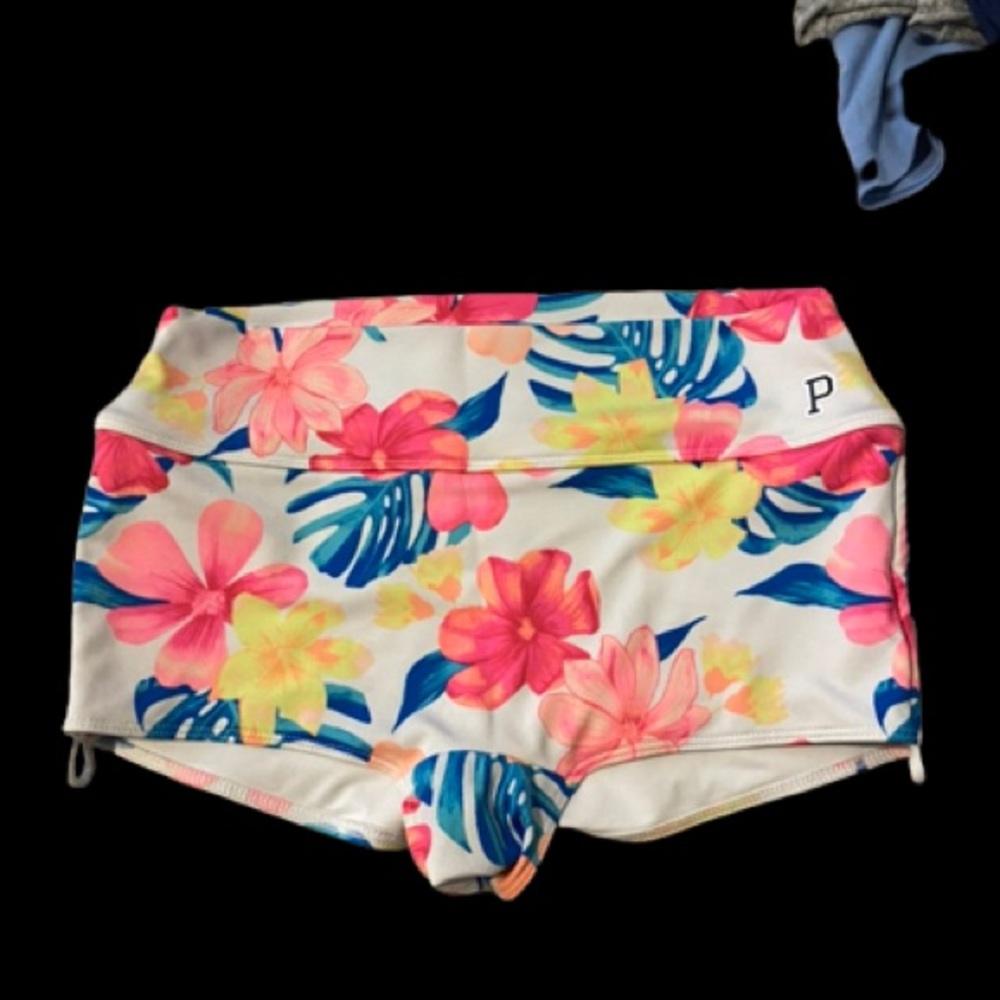 PINK VS SWIM TO GYM SHORTS BUNDLE